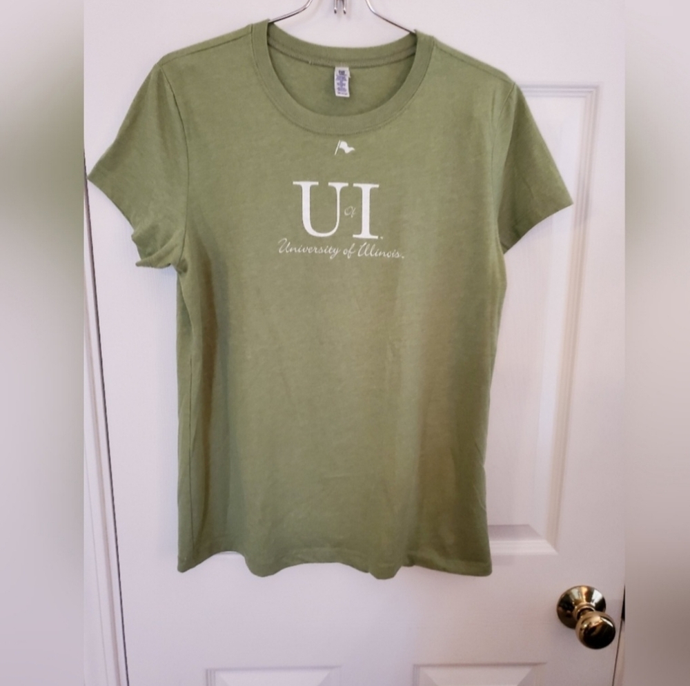 University of Illinois Women's T-Shirt XL